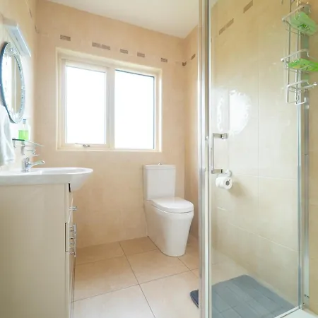 Tigh Gwen * Ballyferriter